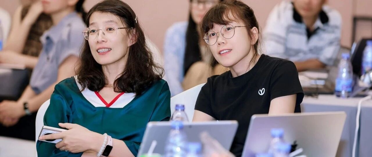 AI课程结束后,在海边书店复盘